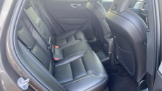 Volvo XC60 2.0 T8 [455] RC PHEV Ultimate Dark 5dr AWD Gtron Estate